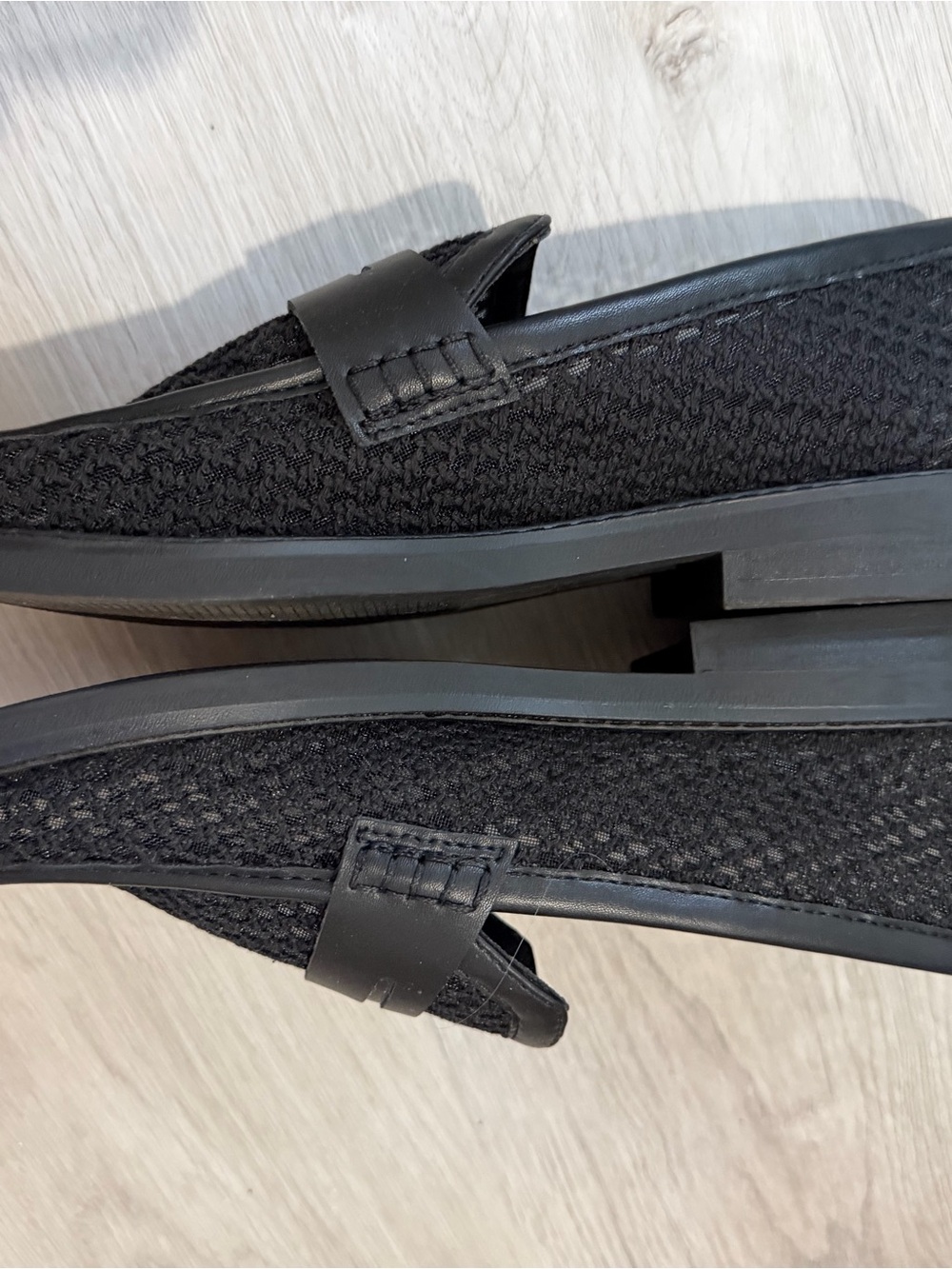 Steve Madden Black Mesh Slip-On Penny Loafers - Picture 2 of 4